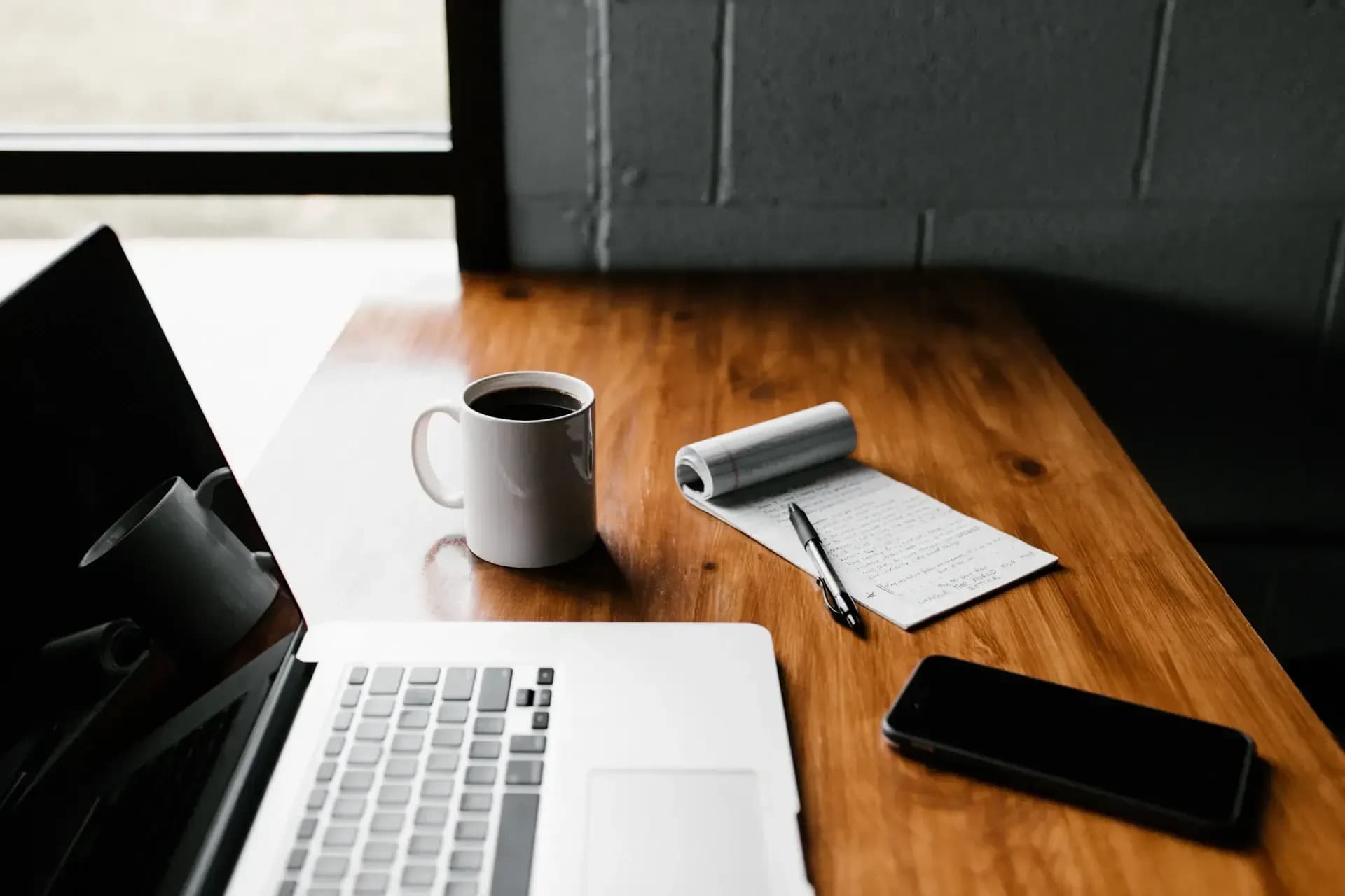 Pinterest pin idea board with content creator desk and AI-generated XMP description, IPTC keywords and copyright tags for Pinterest pin SEO via Exif Injector